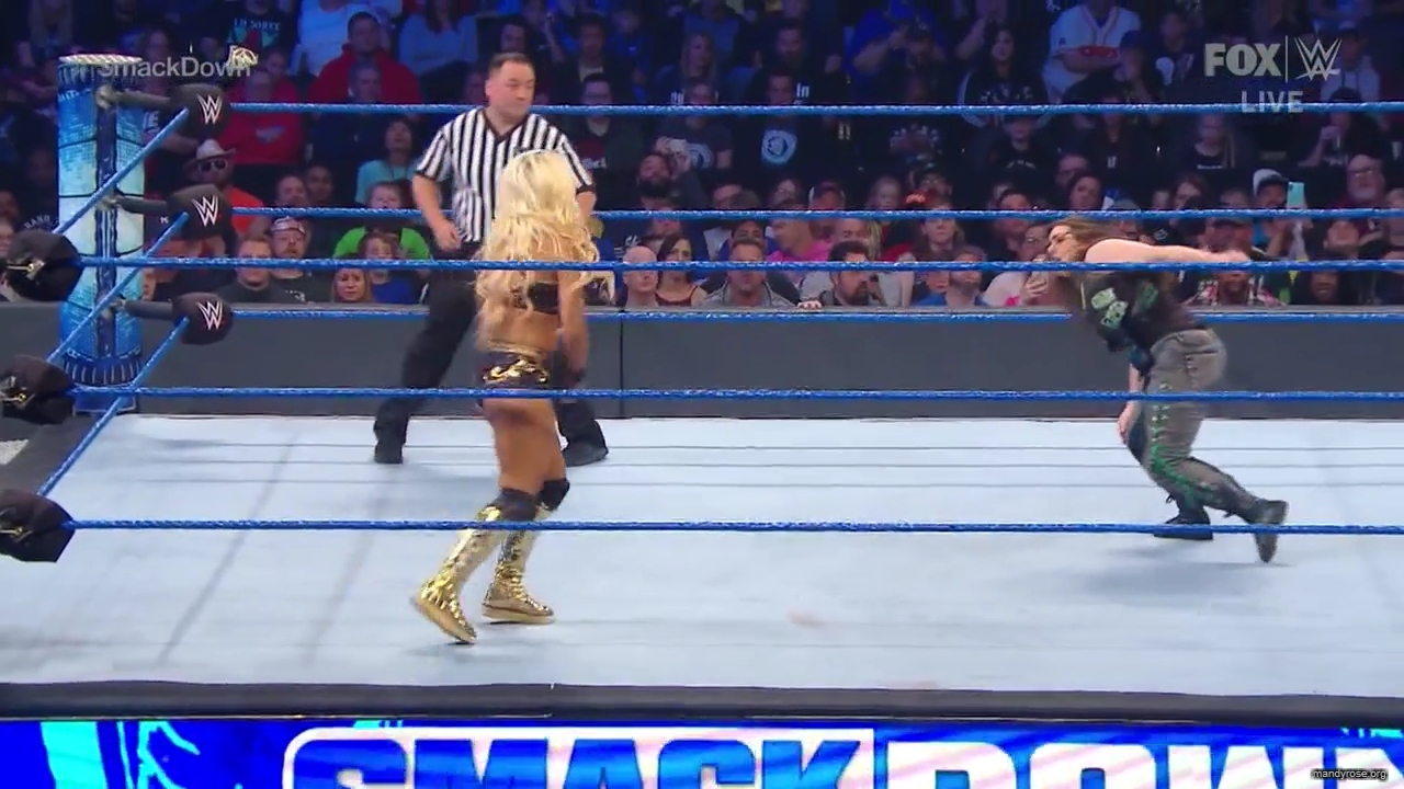 WWE_Friday_Night_SmackDown_2019_10_25_720p_HDTV_x264-NWCHD_mp42298.jpg