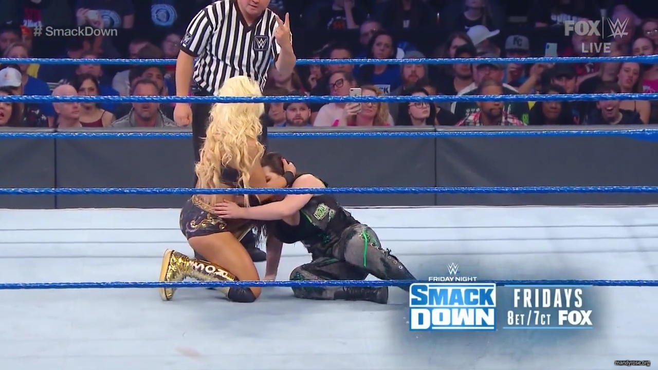 WWE_Friday_Night_SmackDown_2019_10_25_720p_HDTV_x264-NWCHD_mp42309.jpg