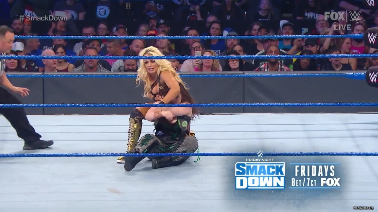 WWE_Friday_Night_SmackDown_2019_10_25_720p_HDTV_x264-NWCHD_mp42313.jpg
