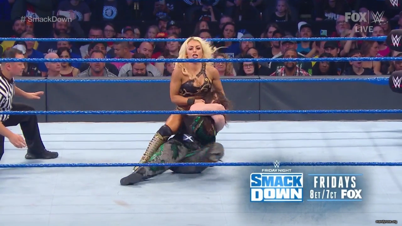WWE_Friday_Night_SmackDown_2019_10_25_720p_HDTV_x264-NWCHD_mp42314.jpg