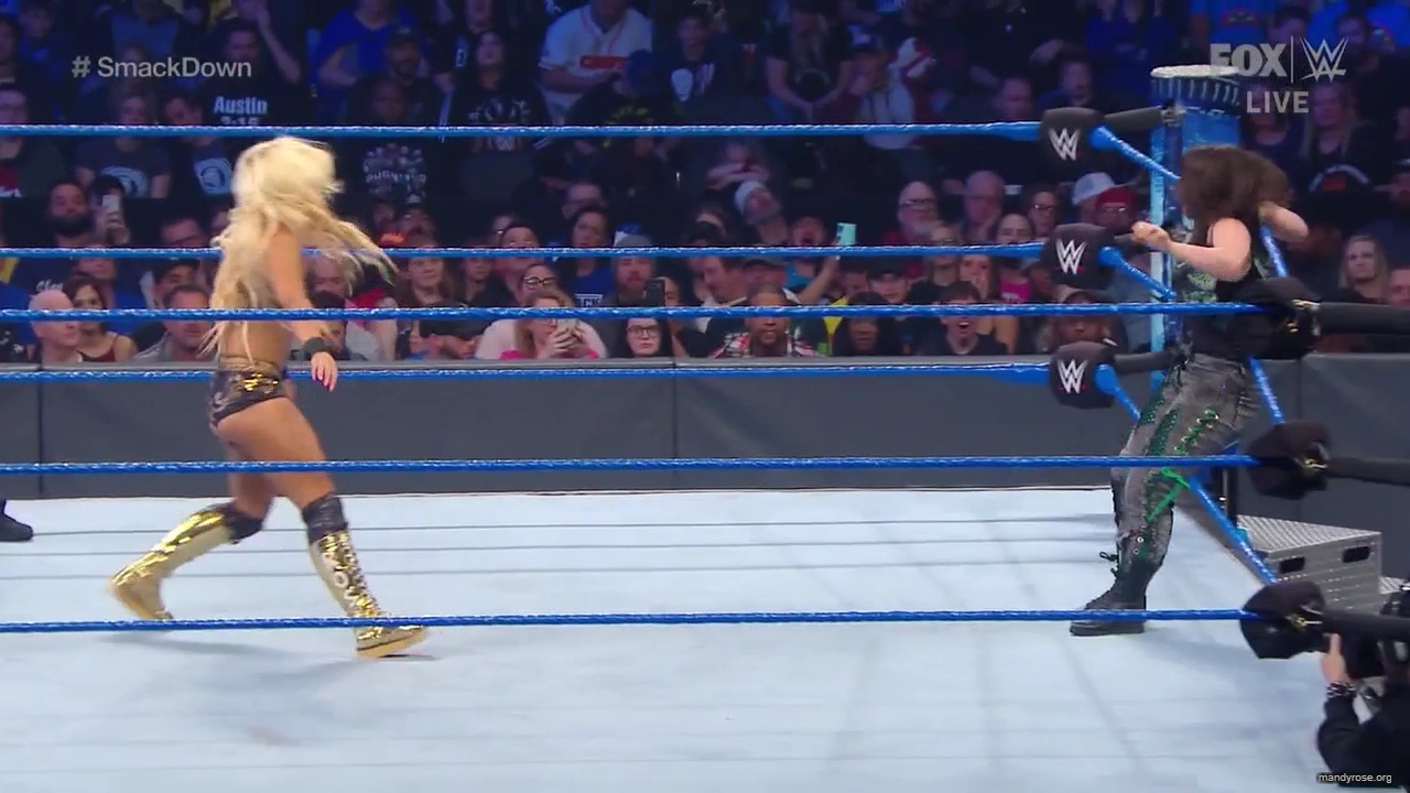 WWE_Friday_Night_SmackDown_2019_10_25_720p_HDTV_x264-NWCHD_mp42366.jpg