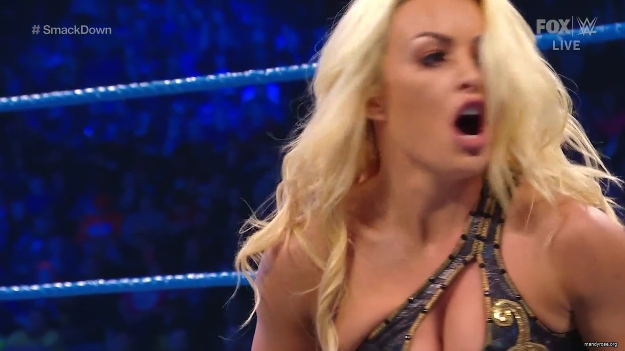 WWE_Friday_Night_SmackDown_2019_10_25_720p_HDTV_x264-NWCHD_mp42384.jpg
