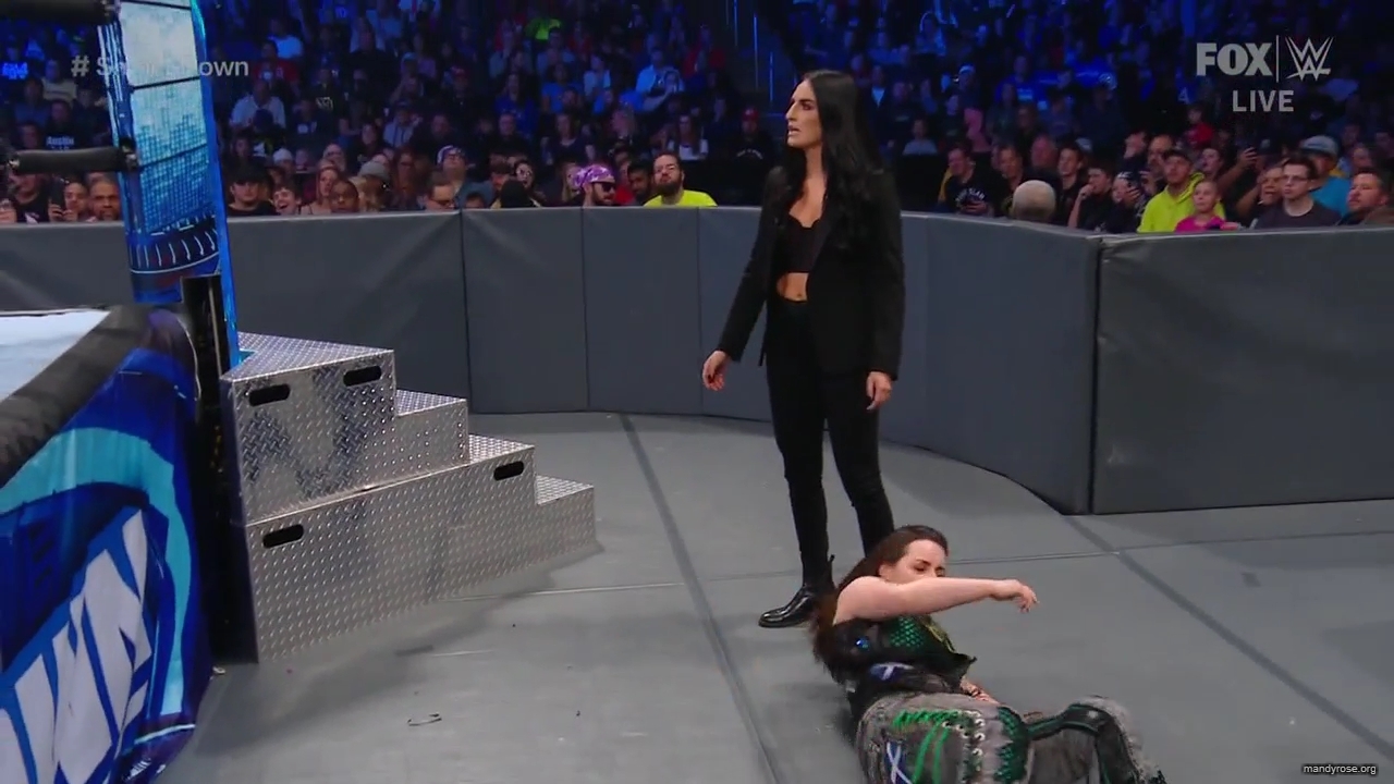 WWE_Friday_Night_SmackDown_2019_10_25_720p_HDTV_x264-NWCHD_mp42392.jpg