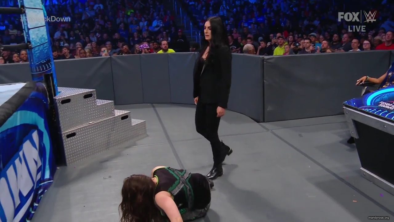 WWE_Friday_Night_SmackDown_2019_10_25_720p_HDTV_x264-NWCHD_mp42398.jpg
