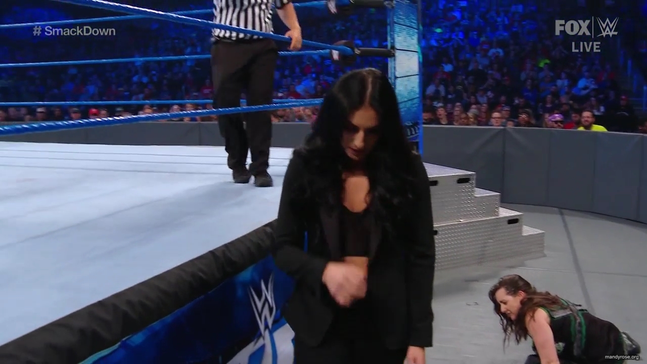 WWE_Friday_Night_SmackDown_2019_10_25_720p_HDTV_x264-NWCHD_mp42402.jpg