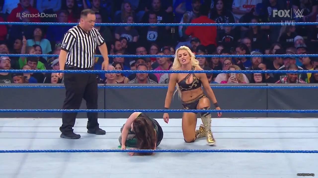WWE_Friday_Night_SmackDown_2019_10_25_720p_HDTV_x264-NWCHD_mp42424.jpg