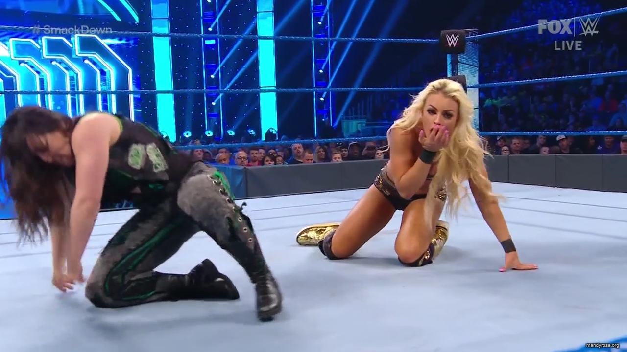 WWE_Friday_Night_SmackDown_2019_10_25_720p_HDTV_x264-NWCHD_mp42465.jpg