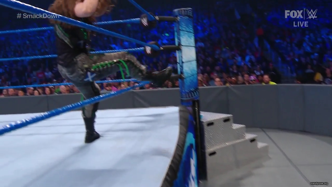 WWE_Friday_Night_SmackDown_2019_10_25_720p_HDTV_x264-NWCHD_mp42499.jpg