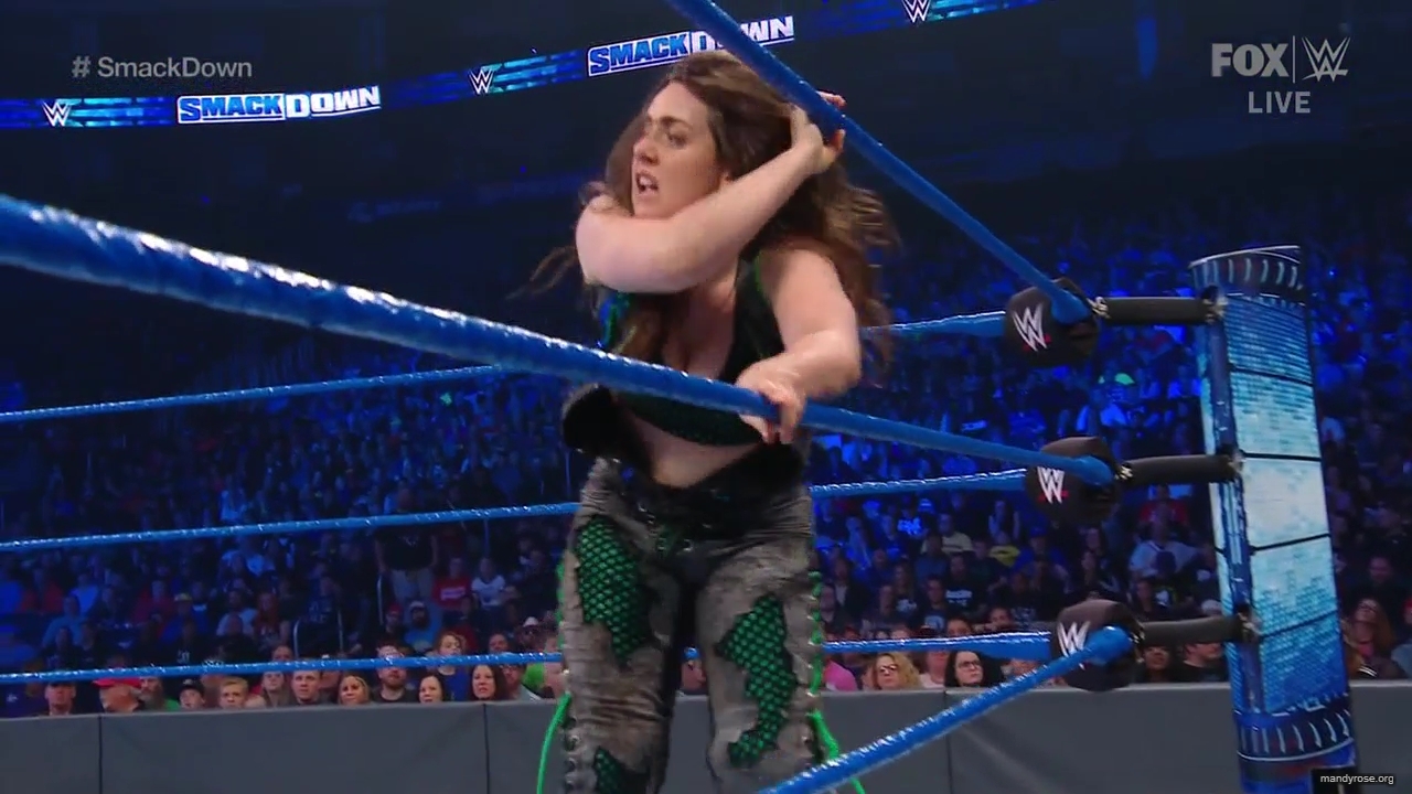 WWE_Friday_Night_SmackDown_2019_10_25_720p_HDTV_x264-NWCHD_mp42500.jpg