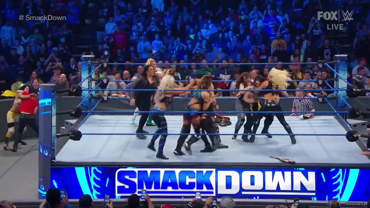 WWE_Friday_Night_SmackDown_2019_11_15_720p_HDTV_x264-NWCHD_mp40822.jpg