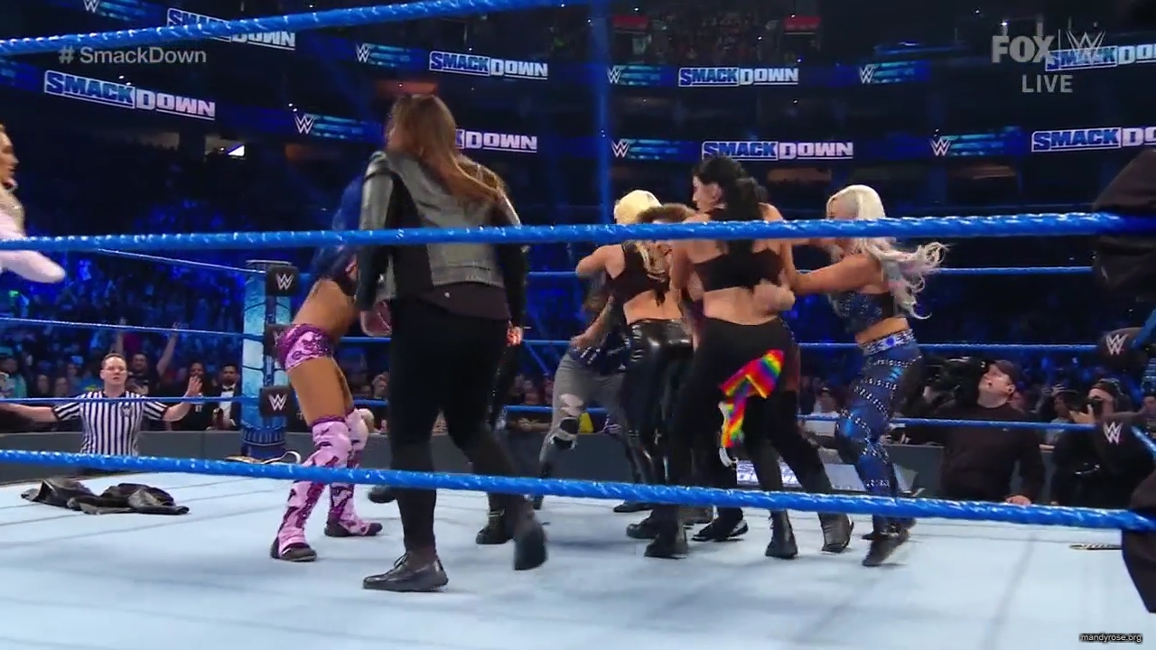 WWE_Friday_Night_SmackDown_2019_11_15_720p_HDTV_x264-NWCHD_mp40824.jpg