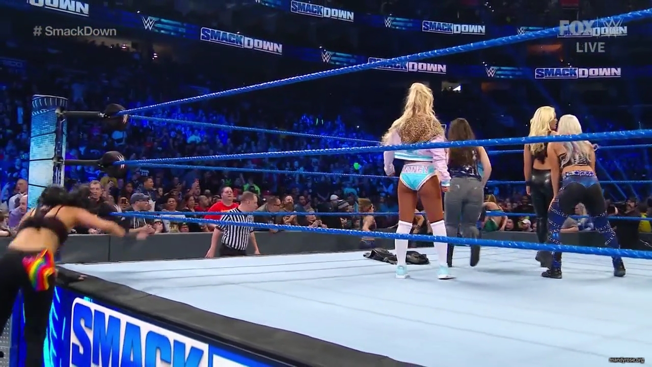 WWE_Friday_Night_SmackDown_2019_11_15_720p_HDTV_x264-NWCHD_mp40833.jpg