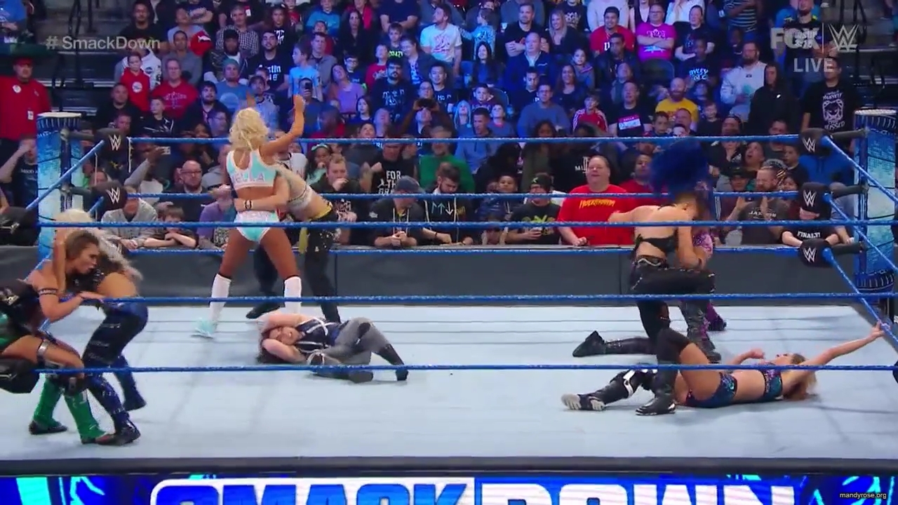 WWE_Friday_Night_SmackDown_2019_11_15_720p_HDTV_x264-NWCHD_mp41277.jpg