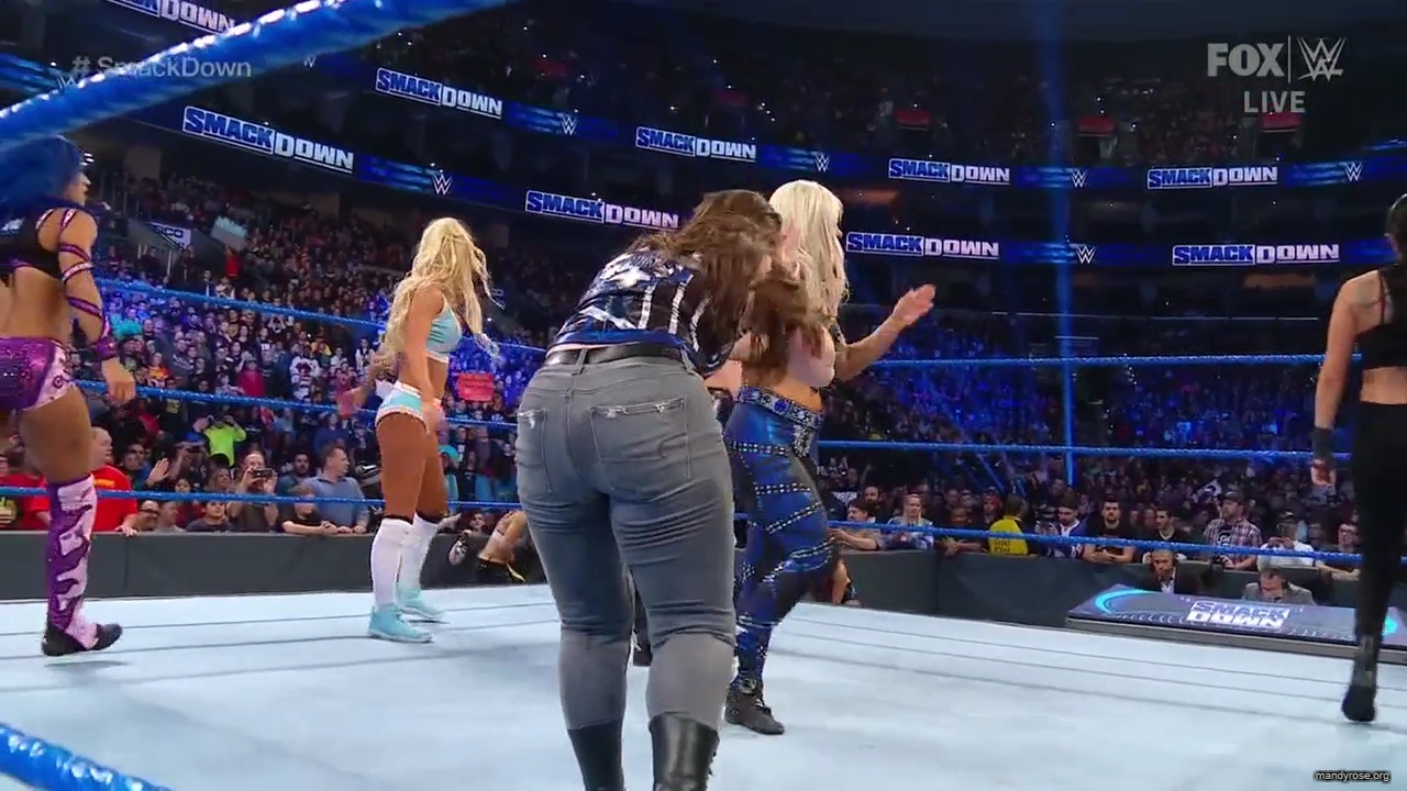 WWE_Friday_Night_SmackDown_2019_11_15_720p_HDTV_x264-NWCHD_mp41291.jpg