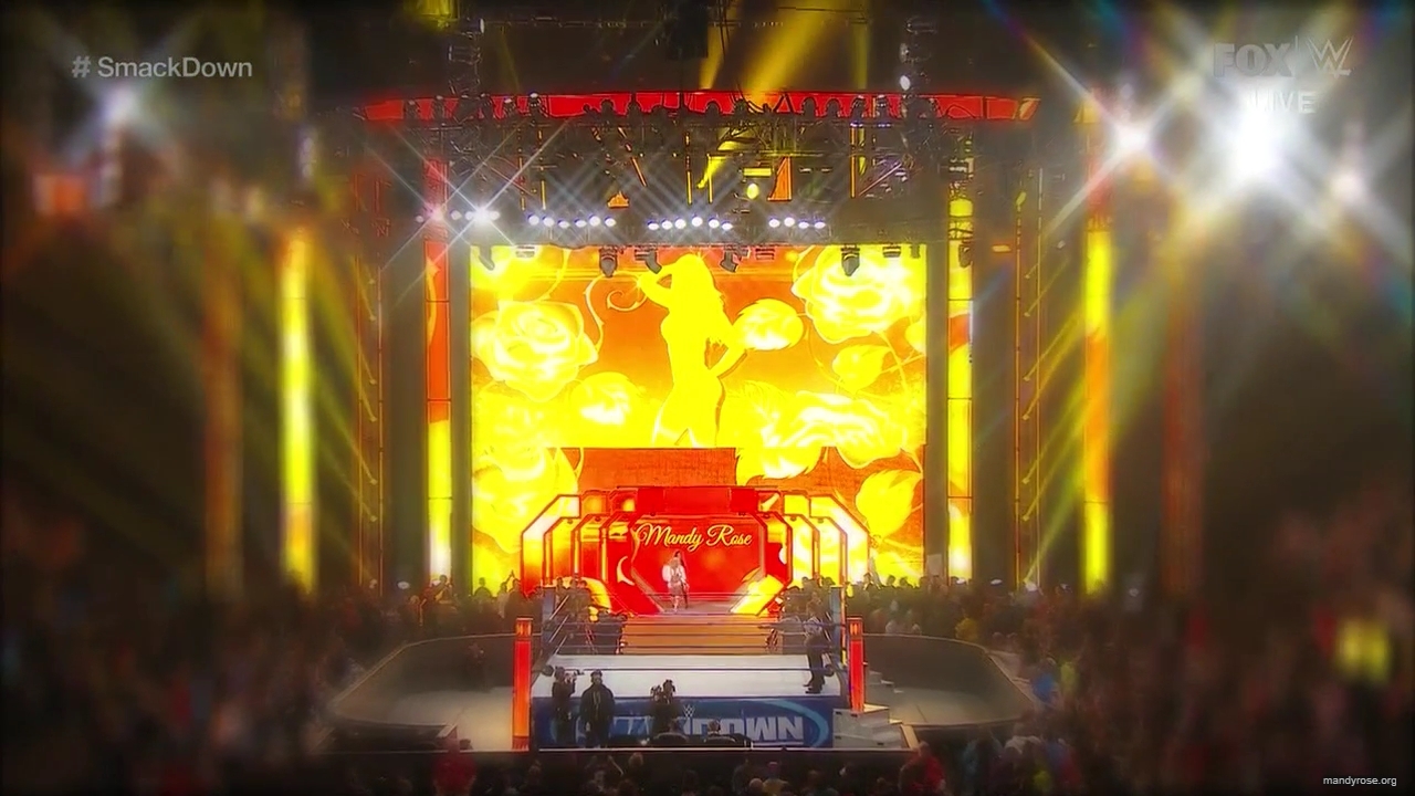 WWE_Friday_Night_SmackDown_2019_12_06_720p_HDTV_x264-NWCHD_mp40024.jpg