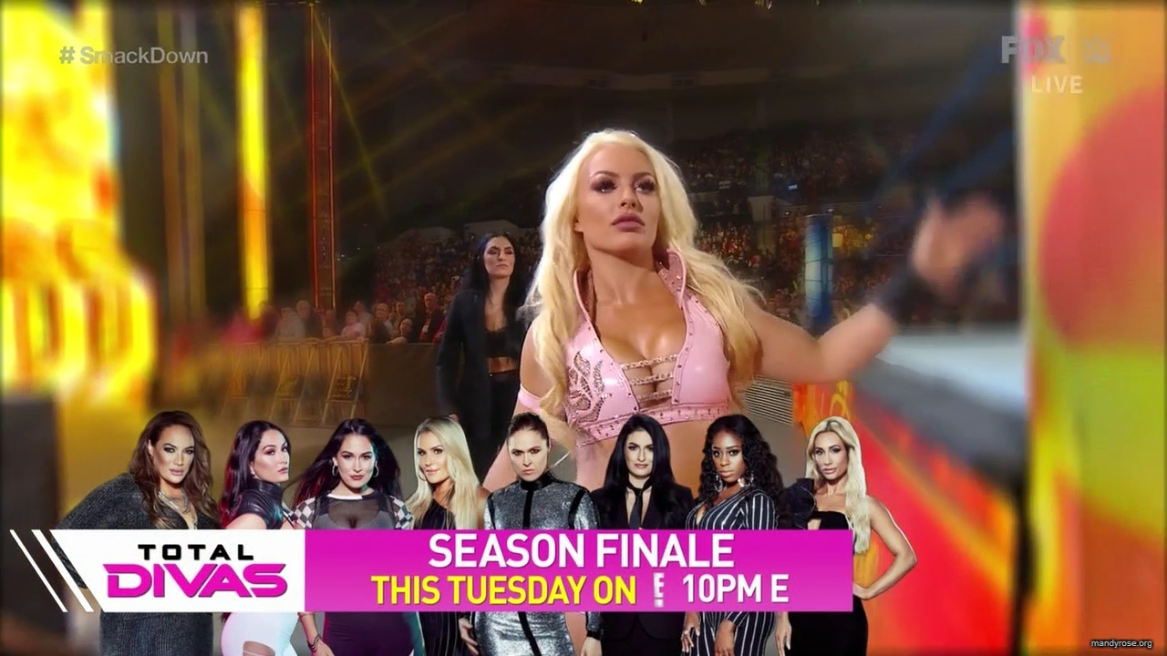 WWE_Friday_Night_SmackDown_2019_12_06_720p_HDTV_x264-NWCHD_mp40055.jpg