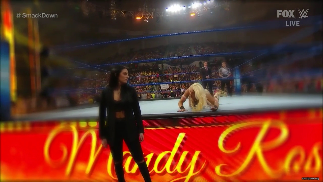 WWE_Friday_Night_SmackDown_2019_12_06_720p_HDTV_x264-NWCHD_mp40064.jpg