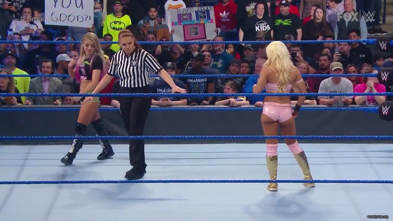WWE_Friday_Night_SmackDown_2019_12_06_720p_HDTV_x264-NWCHD_mp40118.jpg