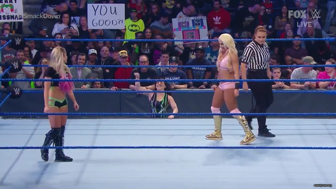 WWE_Friday_Night_SmackDown_2019_12_06_720p_HDTV_x264-NWCHD_mp40126.jpg