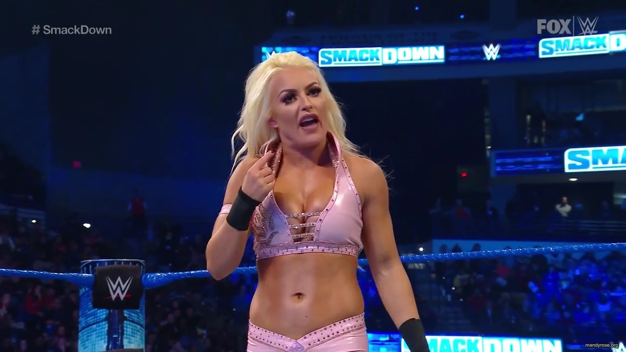 WWE_Friday_Night_SmackDown_2019_12_06_720p_HDTV_x264-NWCHD_mp40146.jpg