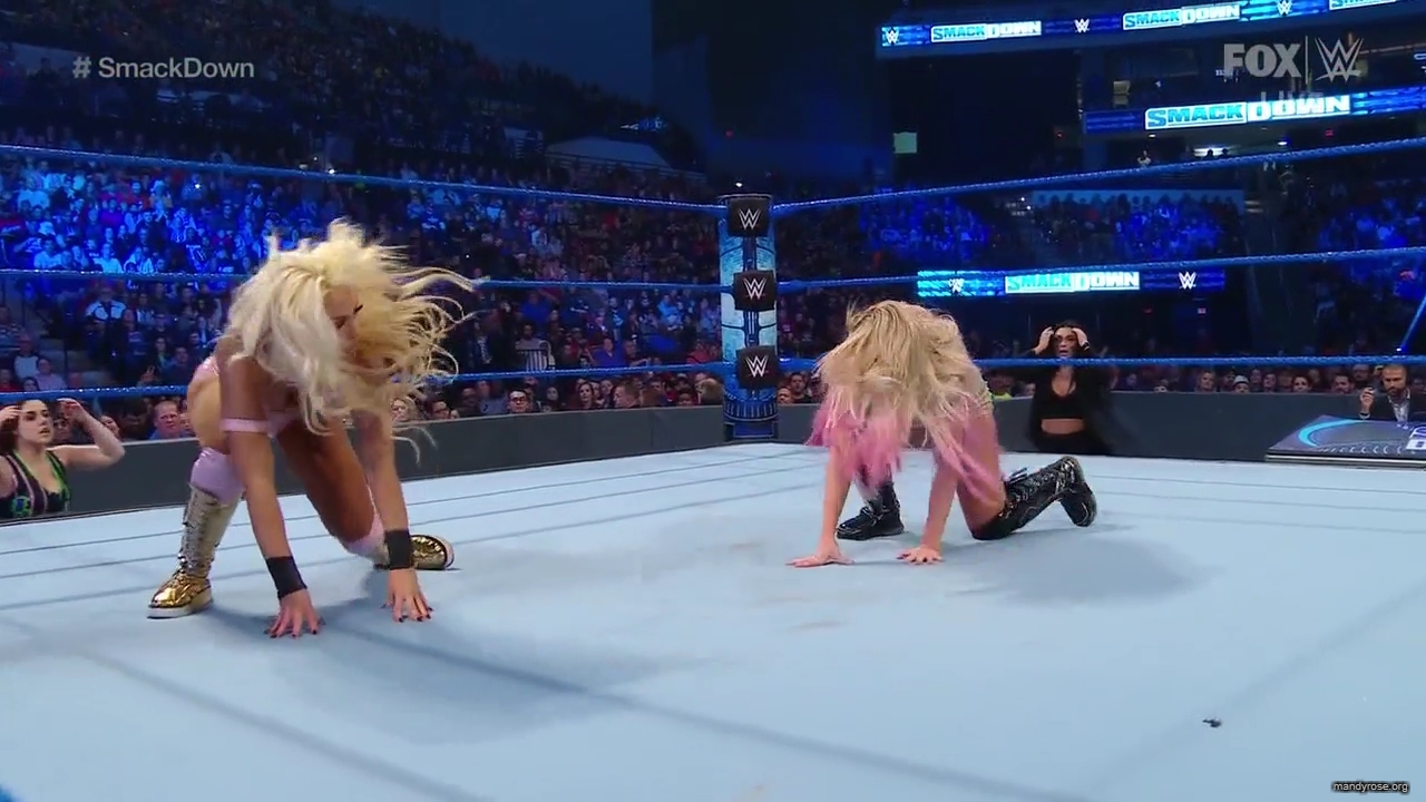 WWE_Friday_Night_SmackDown_2019_12_06_720p_HDTV_x264-NWCHD_mp40283.jpg