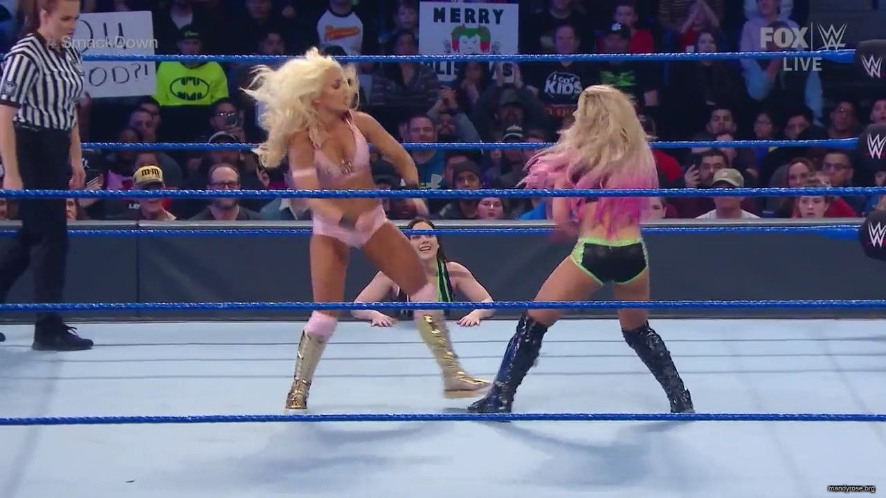 WWE_Friday_Night_SmackDown_2019_12_06_720p_HDTV_x264-NWCHD_mp40309.jpg