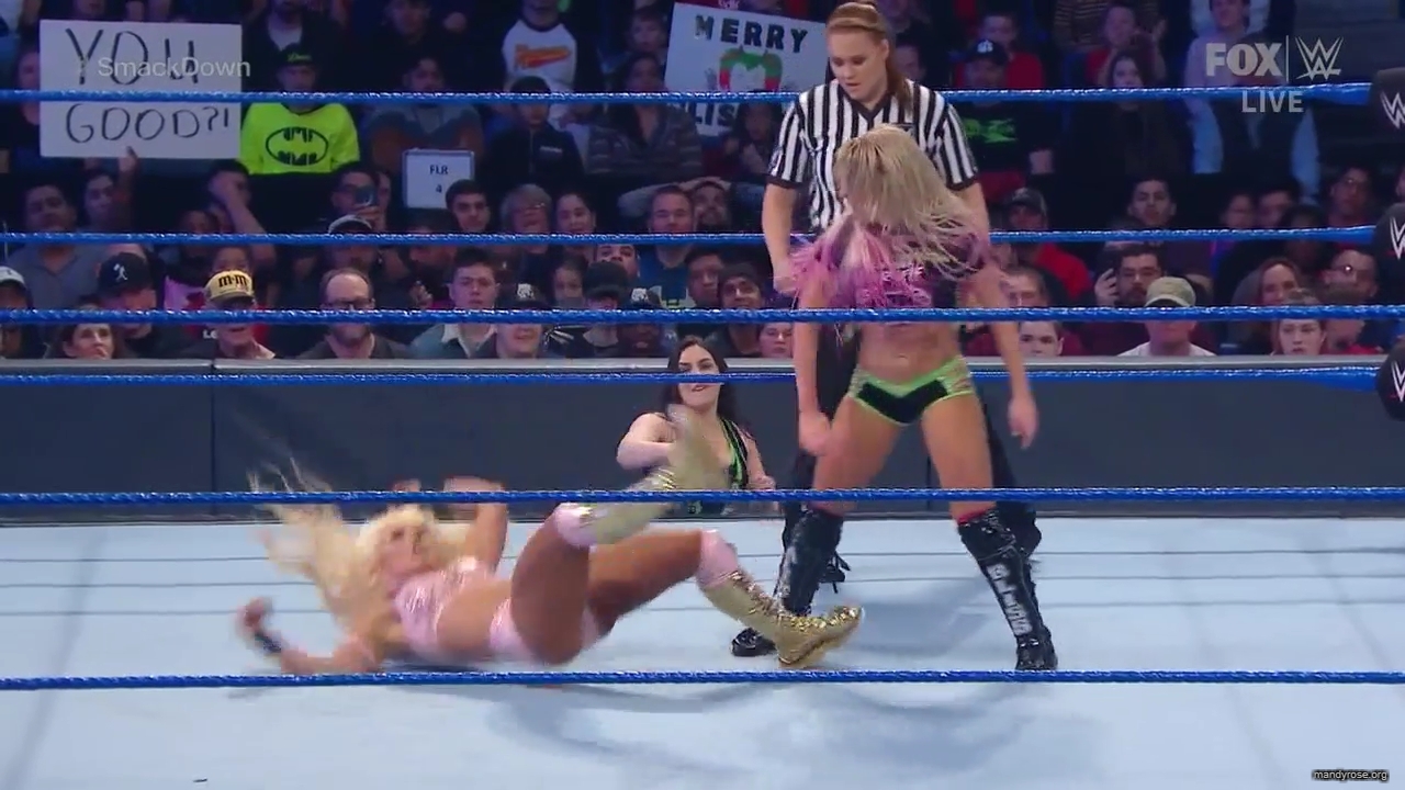 WWE_Friday_Night_SmackDown_2019_12_06_720p_HDTV_x264-NWCHD_mp40312.jpg