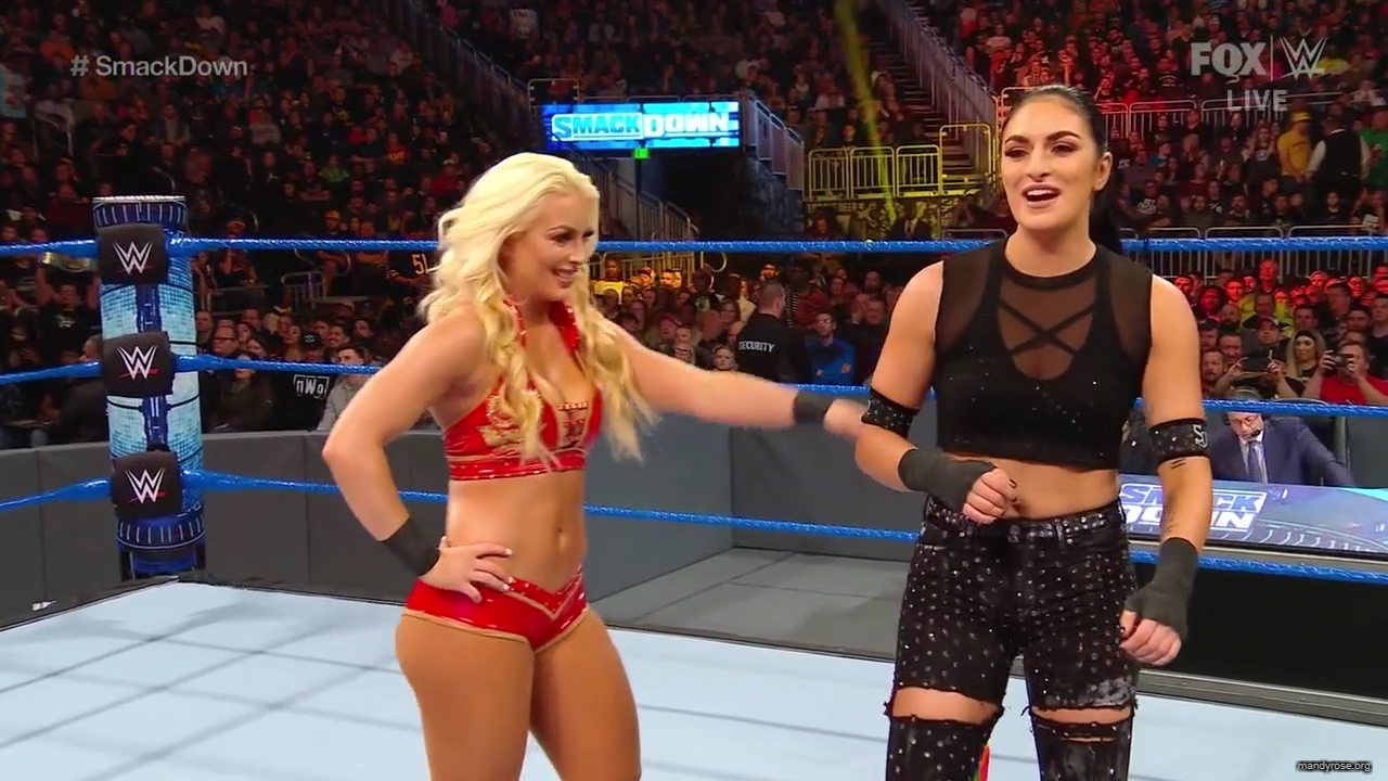 WWE_Friday_Night_SmackDown_2019_12_13_720p_HDTV_x264-NWCHD_mp40047.jpg
