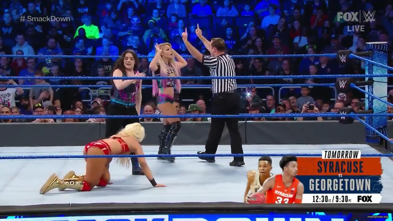 WWE_Friday_Night_SmackDown_2019_12_13_720p_HDTV_x264-NWCHD_mp40157.jpg