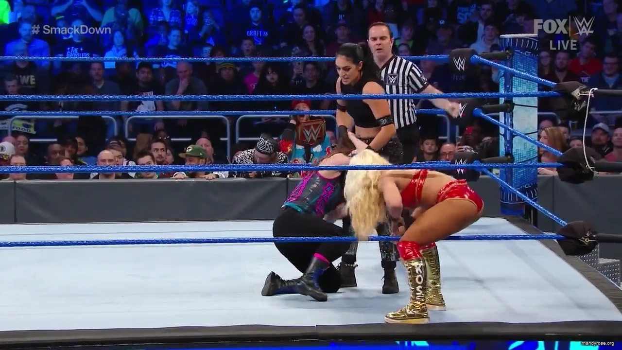 WWE_Friday_Night_SmackDown_2019_12_13_720p_HDTV_x264-NWCHD_mp40182.jpg
