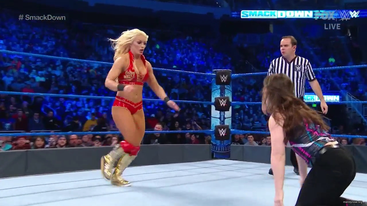 WWE_Friday_Night_SmackDown_2019_12_13_720p_HDTV_x264-NWCHD_mp40192.jpg