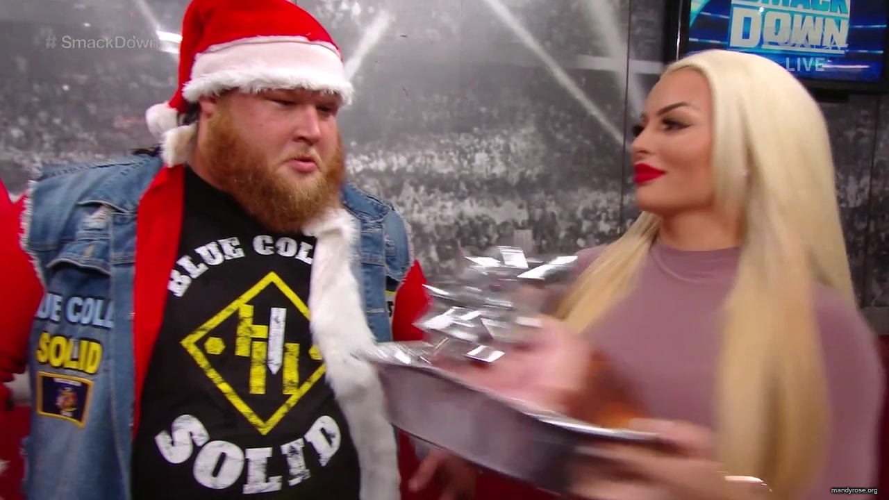 WWE_Friday_Night_SmackDown_2019_12_20_720p_HDTV_x264-NWCHD_mp40040.jpg