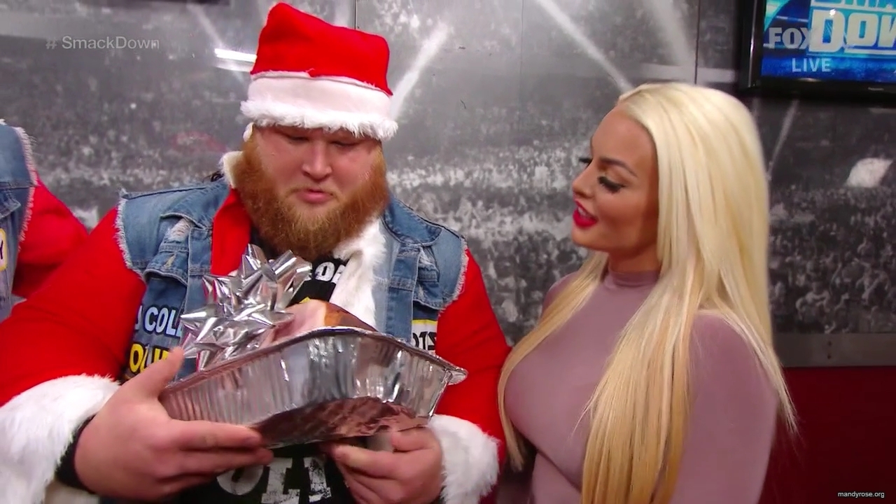WWE_Friday_Night_SmackDown_2019_12_20_720p_HDTV_x264-NWCHD_mp40043.jpg