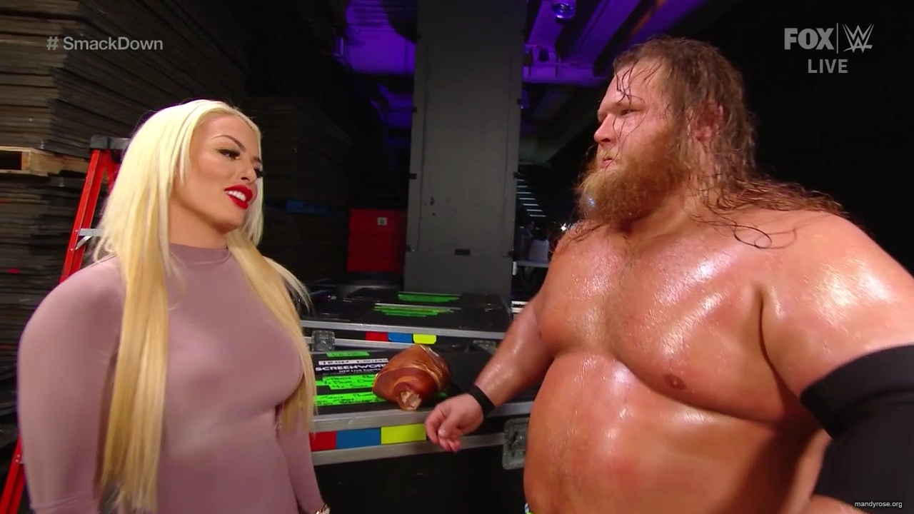WWE_Friday_Night_SmackDown_2019_12_20_720p_HDTV_x264-NWCHD_mp40087.jpg