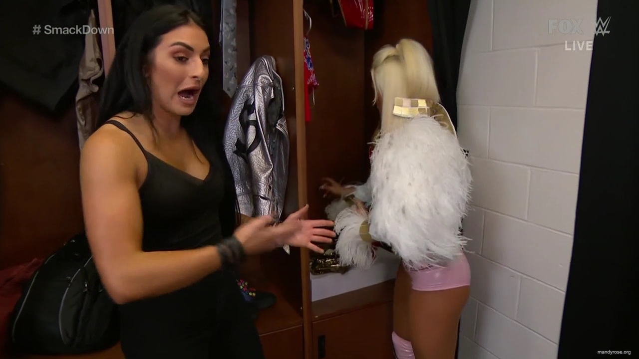 WWE_Friday_Night_SmackDown_2020_01_10_720p_HDTV_x264-NWCHD_mp40042.jpg