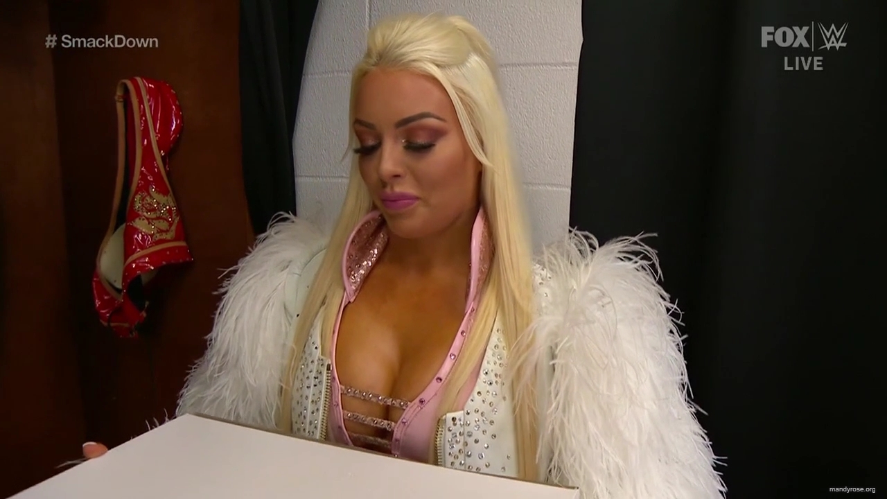 WWE_Friday_Night_SmackDown_2020_01_10_720p_HDTV_x264-NWCHD_mp40075.jpg