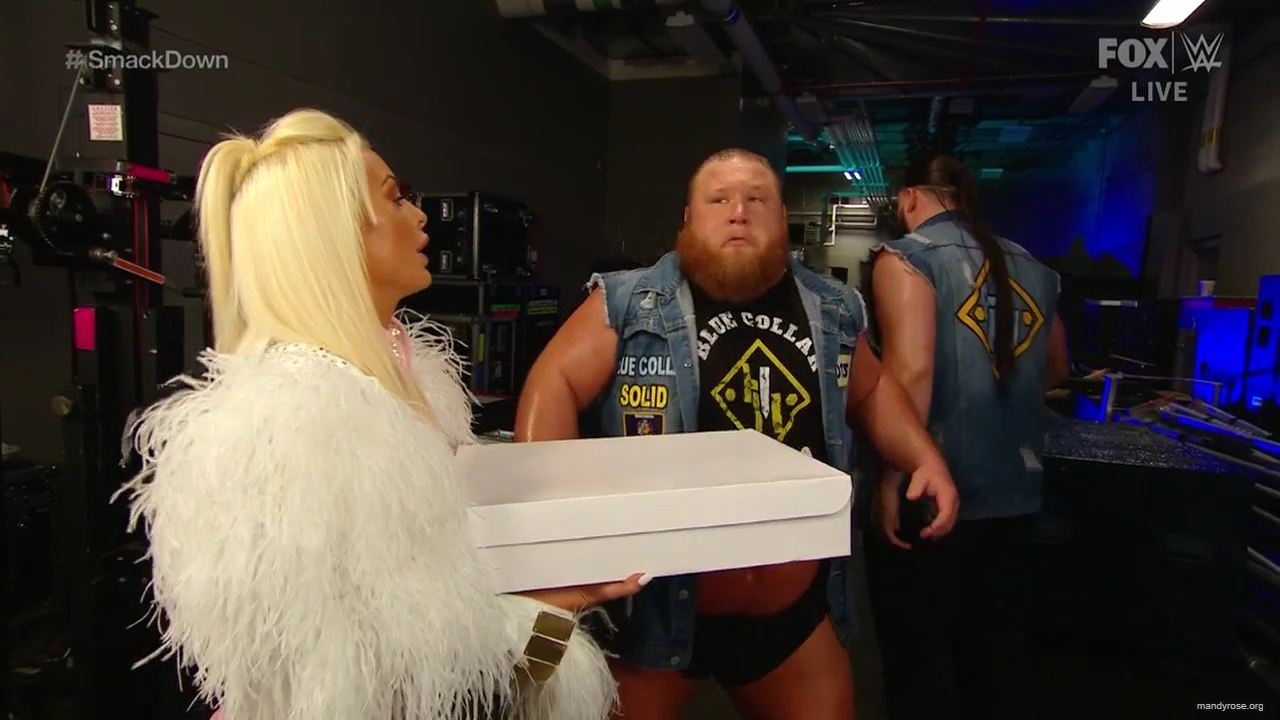 WWE_Friday_Night_SmackDown_2020_01_10_720p_HDTV_x264-NWCHD_mp40094.jpg