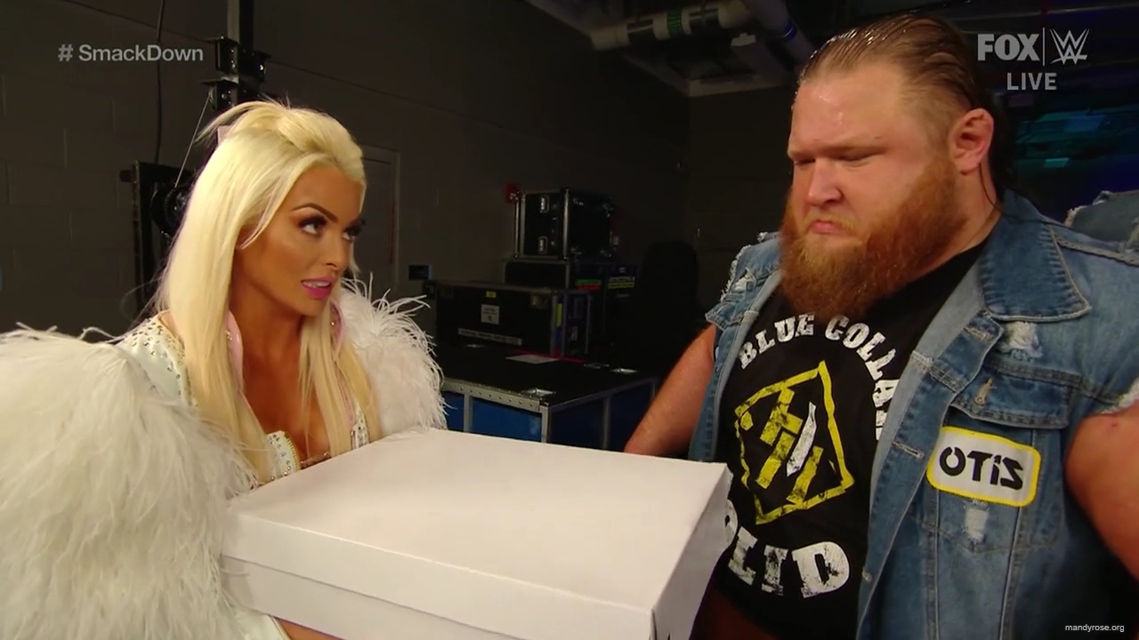 WWE_Friday_Night_SmackDown_2020_01_10_720p_HDTV_x264-NWCHD_mp40112.jpg