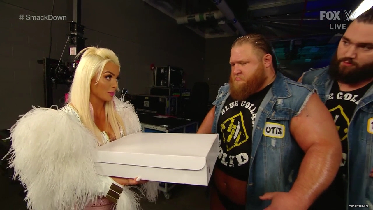 WWE_Friday_Night_SmackDown_2020_01_10_720p_HDTV_x264-NWCHD_mp40113.jpg