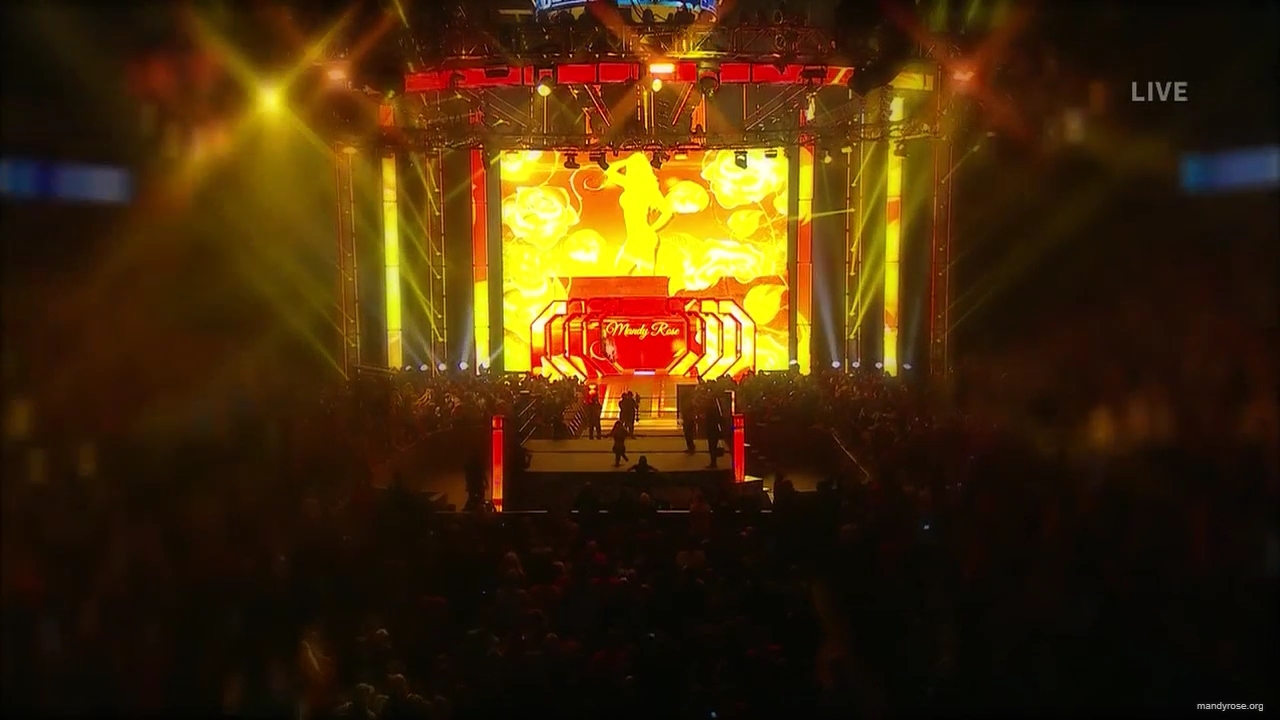 WWE_Friday_Night_SmackDown_2020_01_10_720p_HDTV_x264-NWCHD_mp40154.jpg