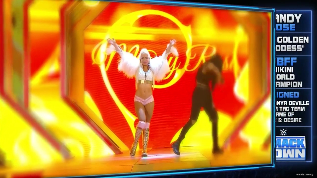 WWE_Friday_Night_SmackDown_2020_01_10_720p_HDTV_x264-NWCHD_mp40161.jpg