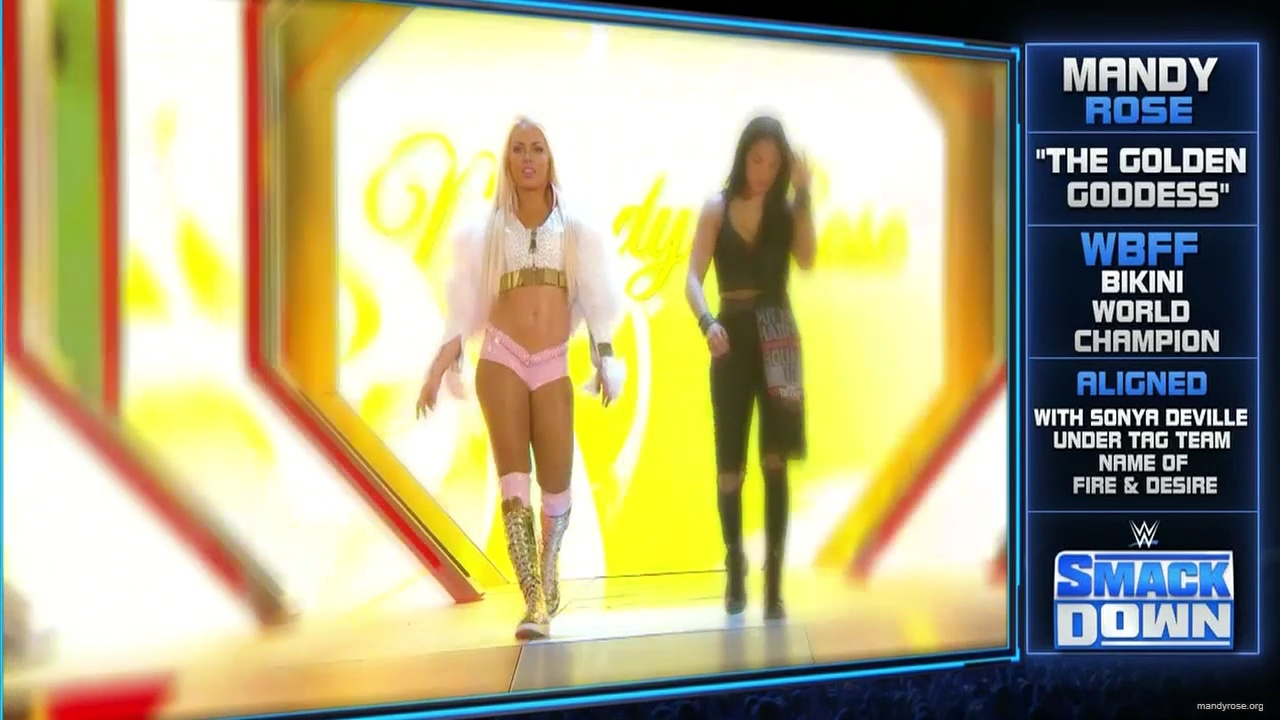 WWE_Friday_Night_SmackDown_2020_01_10_720p_HDTV_x264-NWCHD_mp40167.jpg