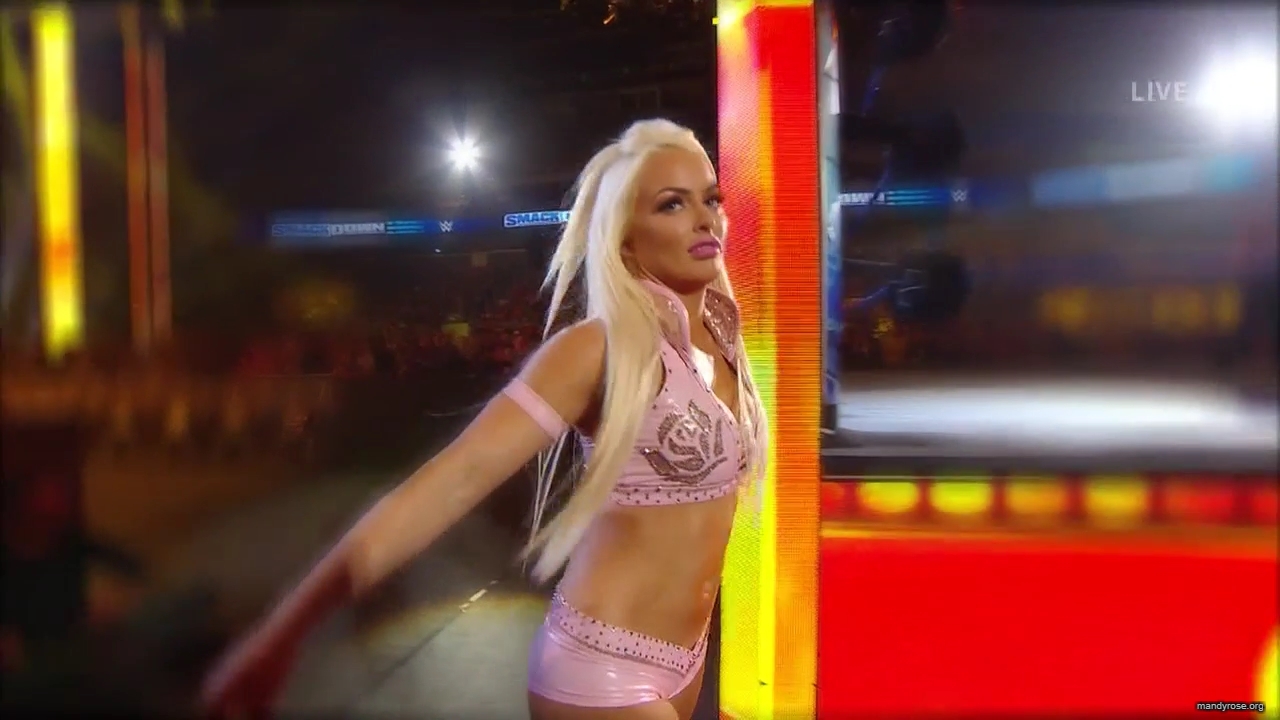 WWE_Friday_Night_SmackDown_2020_01_10_720p_HDTV_x264-NWCHD_mp40190.jpg