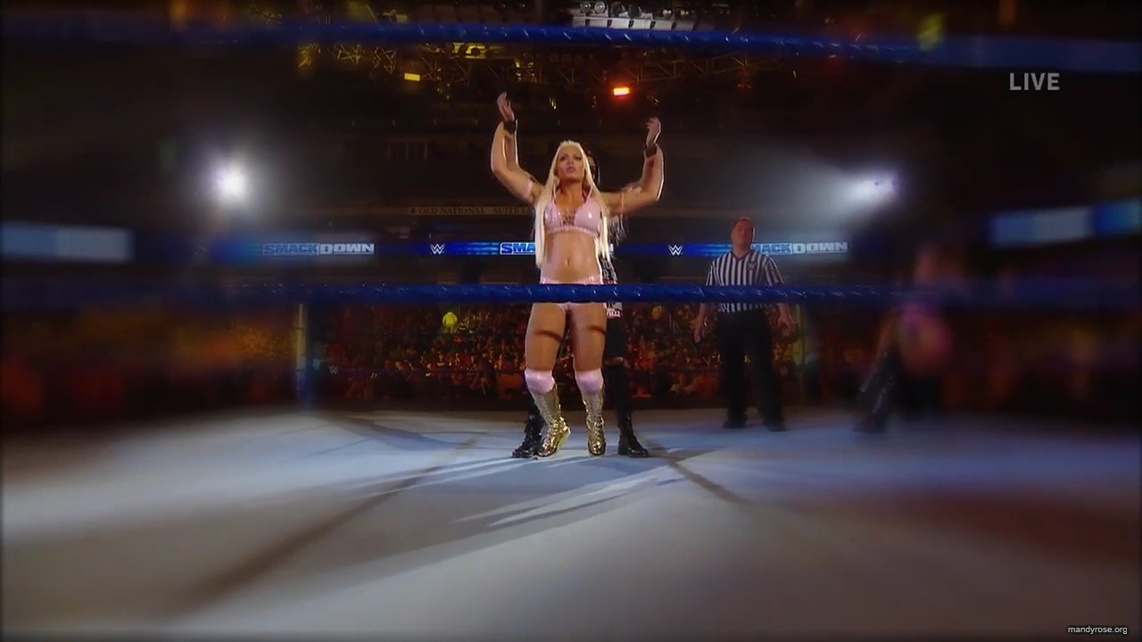 WWE_Friday_Night_SmackDown_2020_01_10_720p_HDTV_x264-NWCHD_mp40202.jpg
