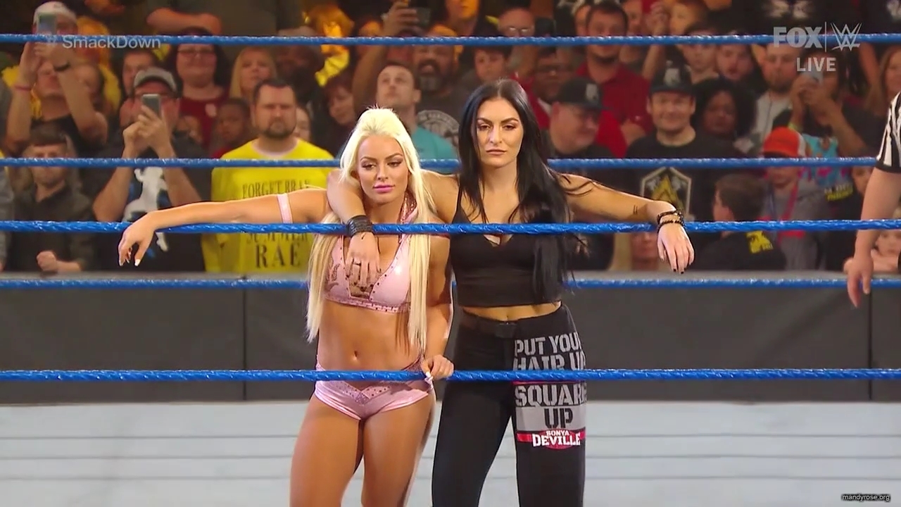 WWE_Friday_Night_SmackDown_2020_01_10_720p_HDTV_x264-NWCHD_mp40207.jpg