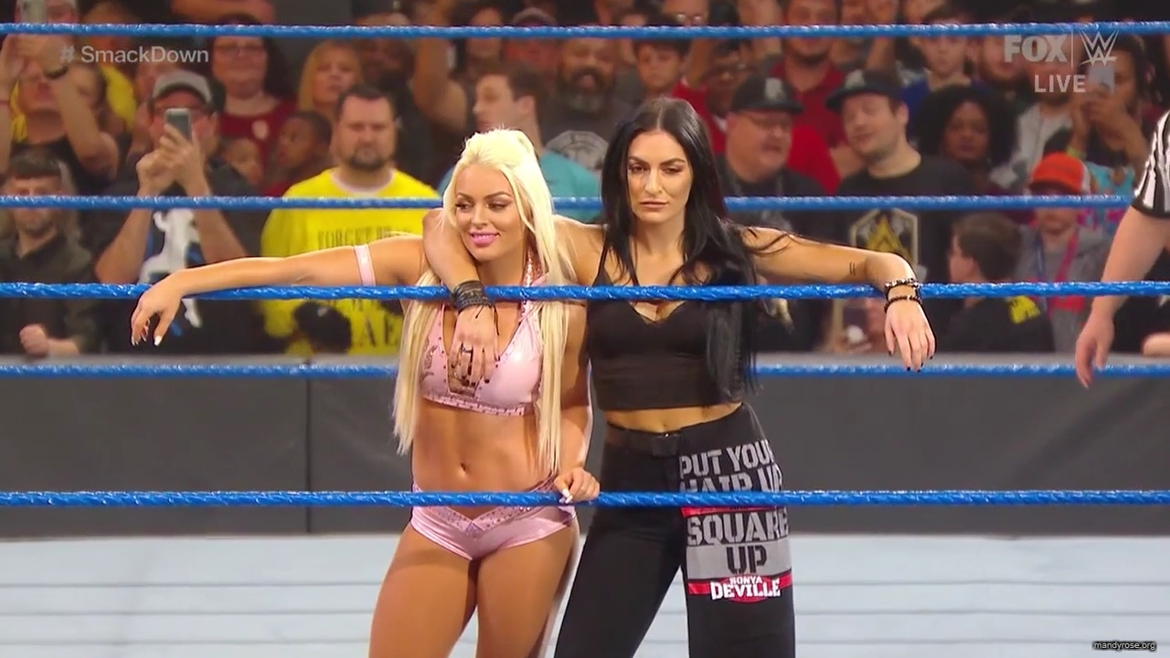 WWE_Friday_Night_SmackDown_2020_01_10_720p_HDTV_x264-NWCHD_mp40208.jpg