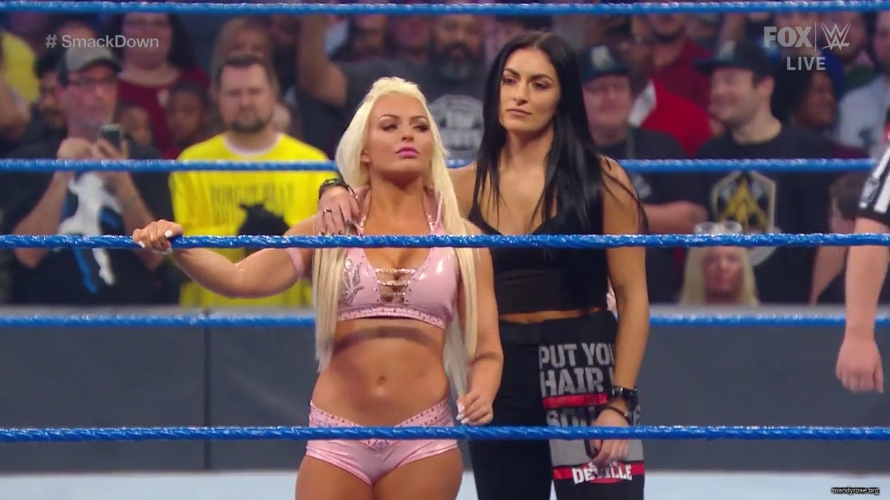 WWE_Friday_Night_SmackDown_2020_01_10_720p_HDTV_x264-NWCHD_mp40211.jpg