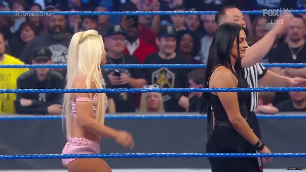WWE_Friday_Night_SmackDown_2020_01_10_720p_HDTV_x264-NWCHD_mp40213.jpg