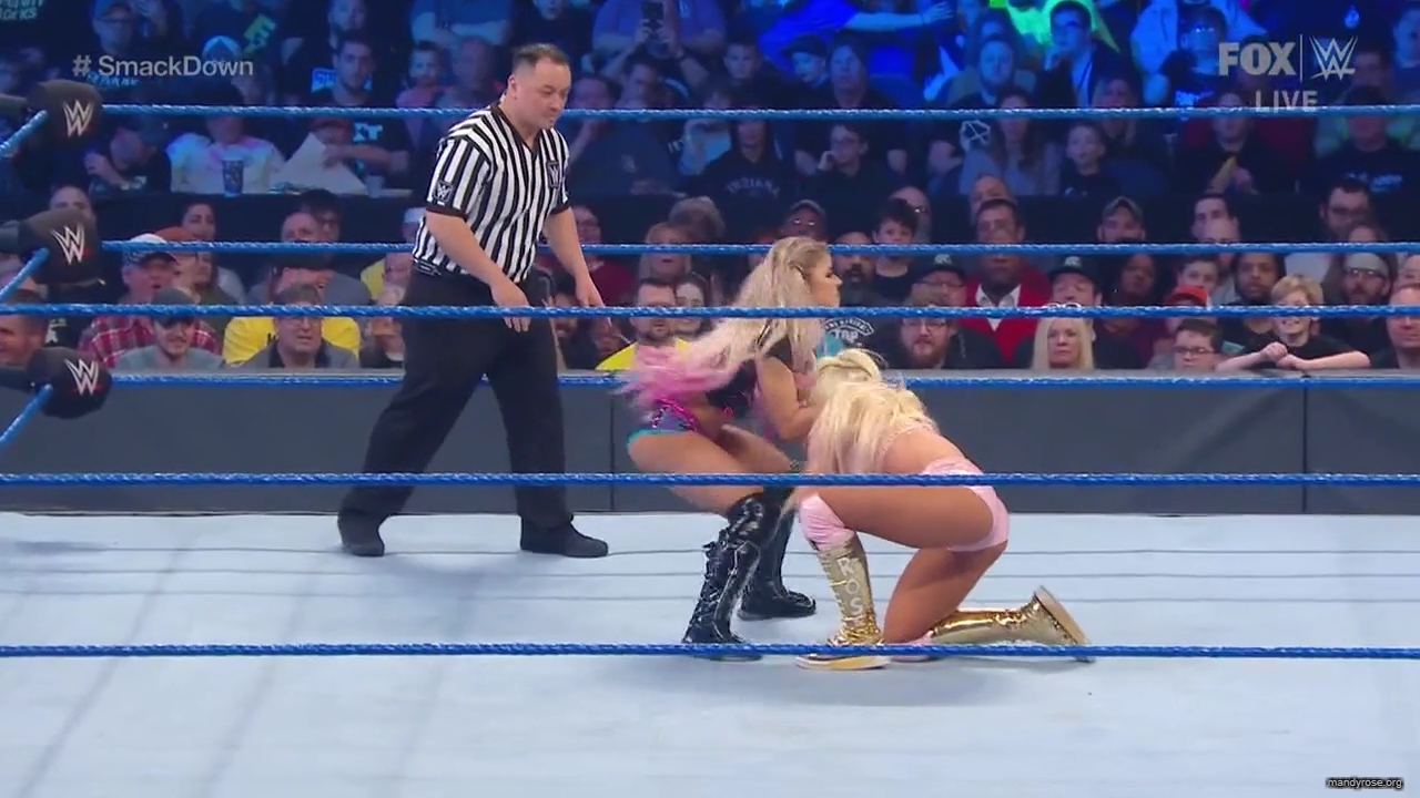 WWE_Friday_Night_SmackDown_2020_01_10_720p_HDTV_x264-NWCHD_mp40271.jpg
