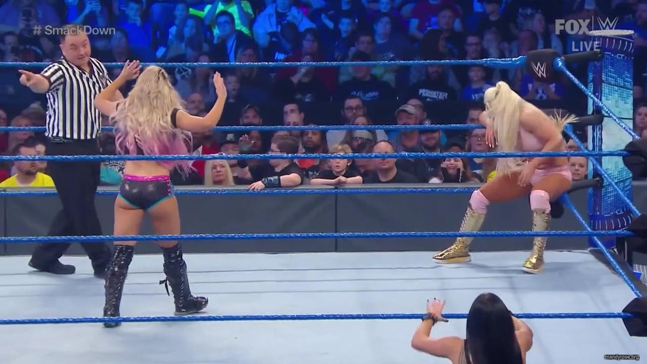 WWE_Friday_Night_SmackDown_2020_01_10_720p_HDTV_x264-NWCHD_mp40279.jpg